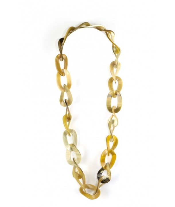 Twisted oval rings necklace in blond horn