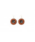 Boucles d'oreilles damier en corne blonde cerclée de cuir d'autruche orange
