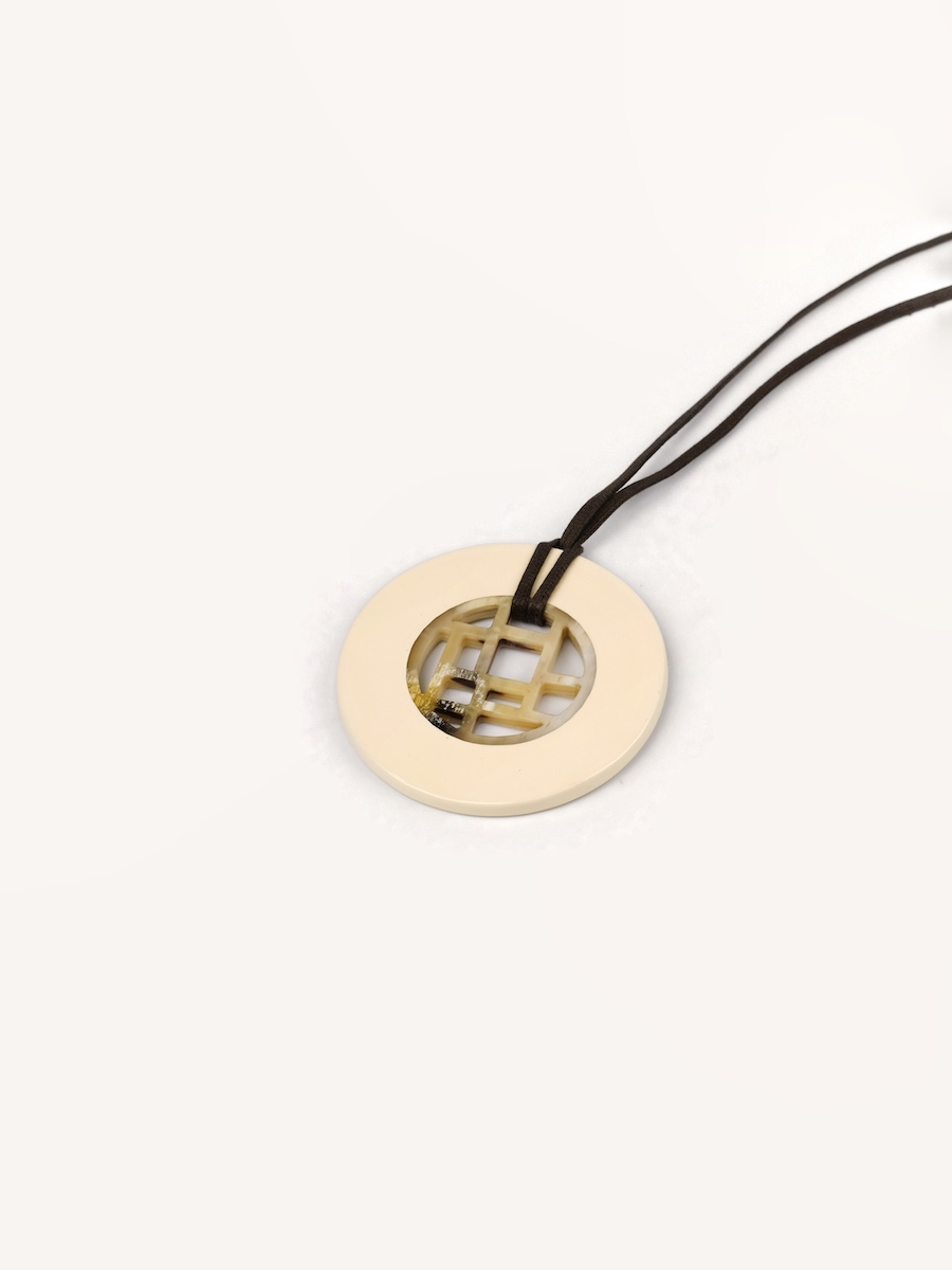 Bracelet ouvert en corne blonde taille S