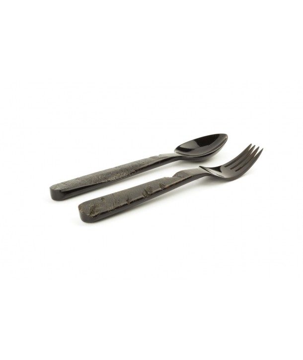 Small flat cutlery in raw black horn