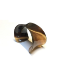 Curved open bracelet in buffalo hoof