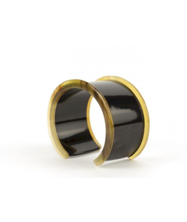 Open bracelet reel in plain black horn