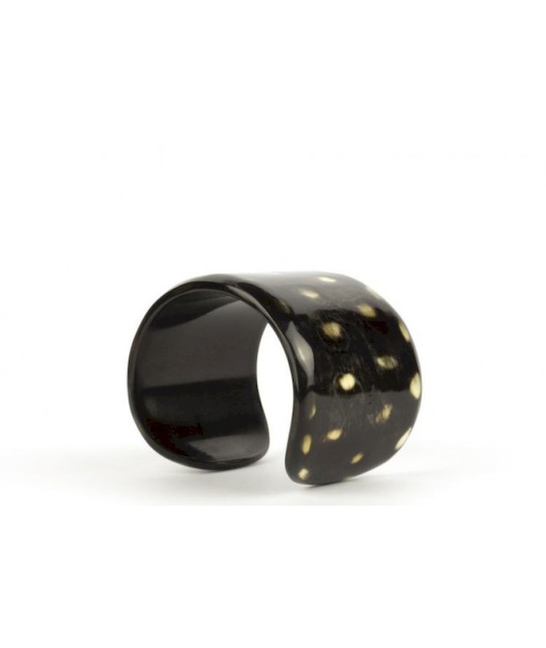 Tortoiseshell effect cuff in horn