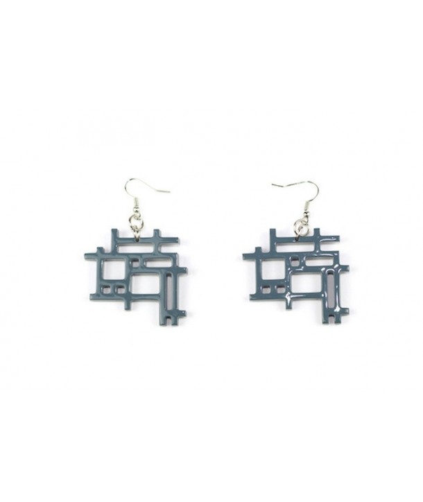 Boucles d'oreilles damier bord libre laquées gris-bleu