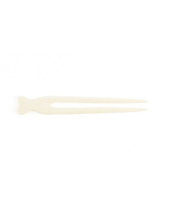Hairpin in bone