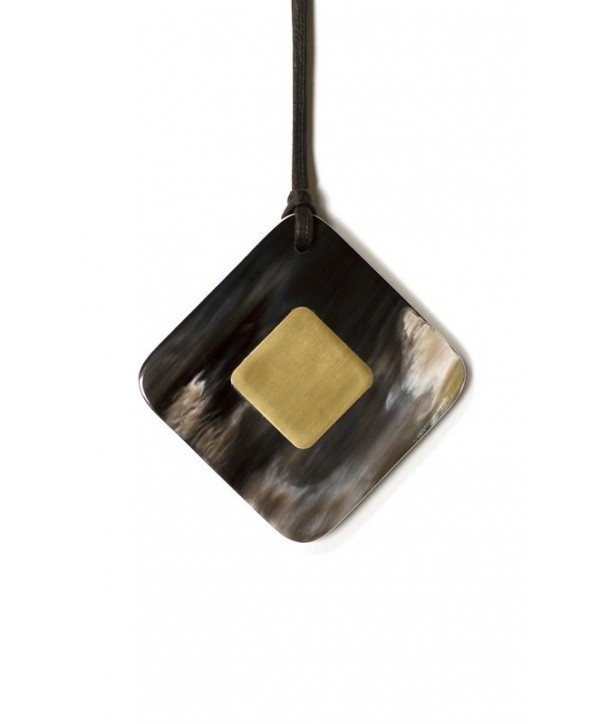 Square pendant in horn and brass