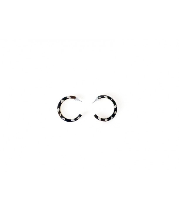 C-shaped earrings in white horn Terrazo style