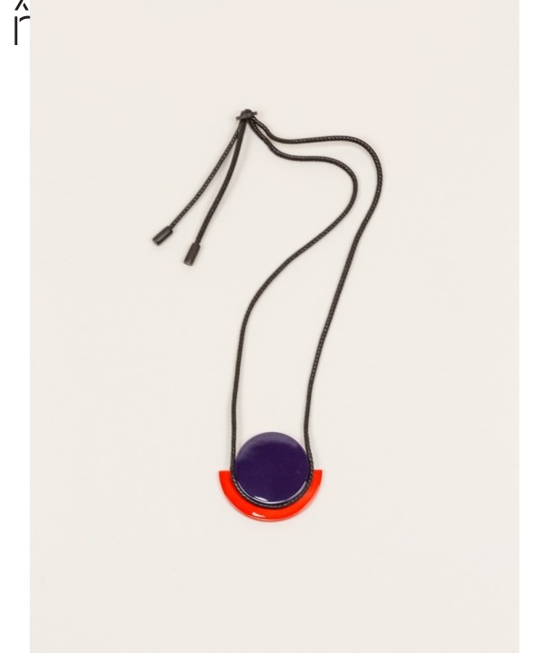 Astre" pendant in blond horn with orange and purple lacquer"