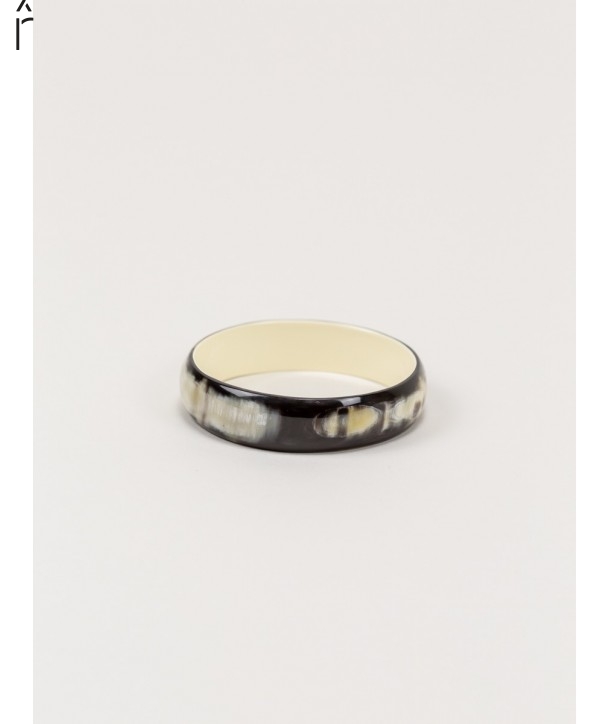 Marbled black horn bracelet with ivory lacquer