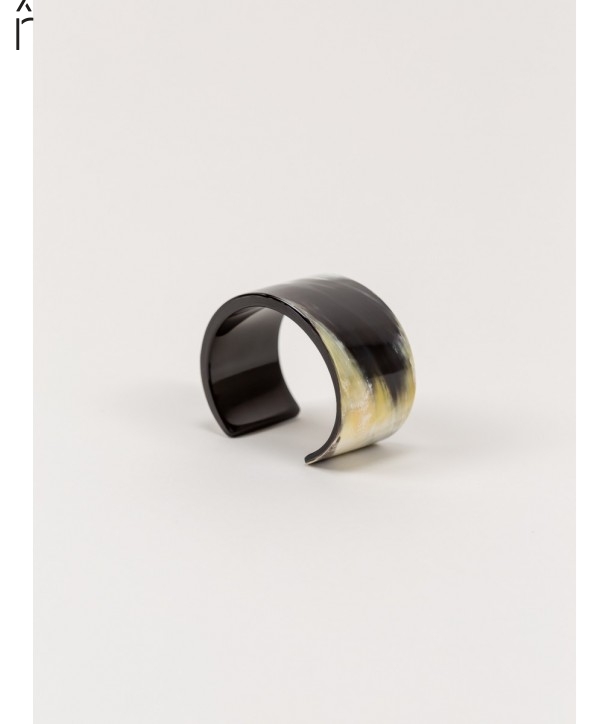 Open bracelet reel in black horn
