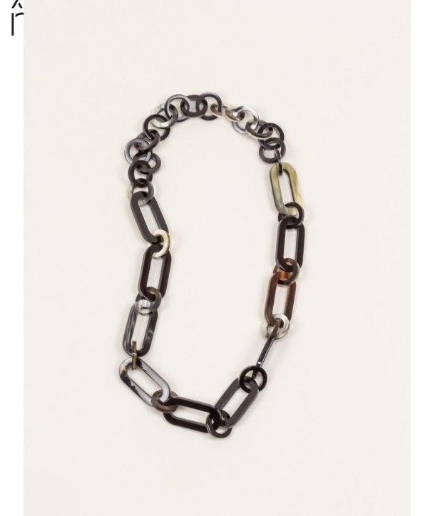 Necklace with thick oval and round rings in black African horn