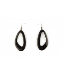 Boucles d'oreilles desaxées en corne noire unie
