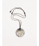 Checkered pendant circle in brass circled with marbled black horn