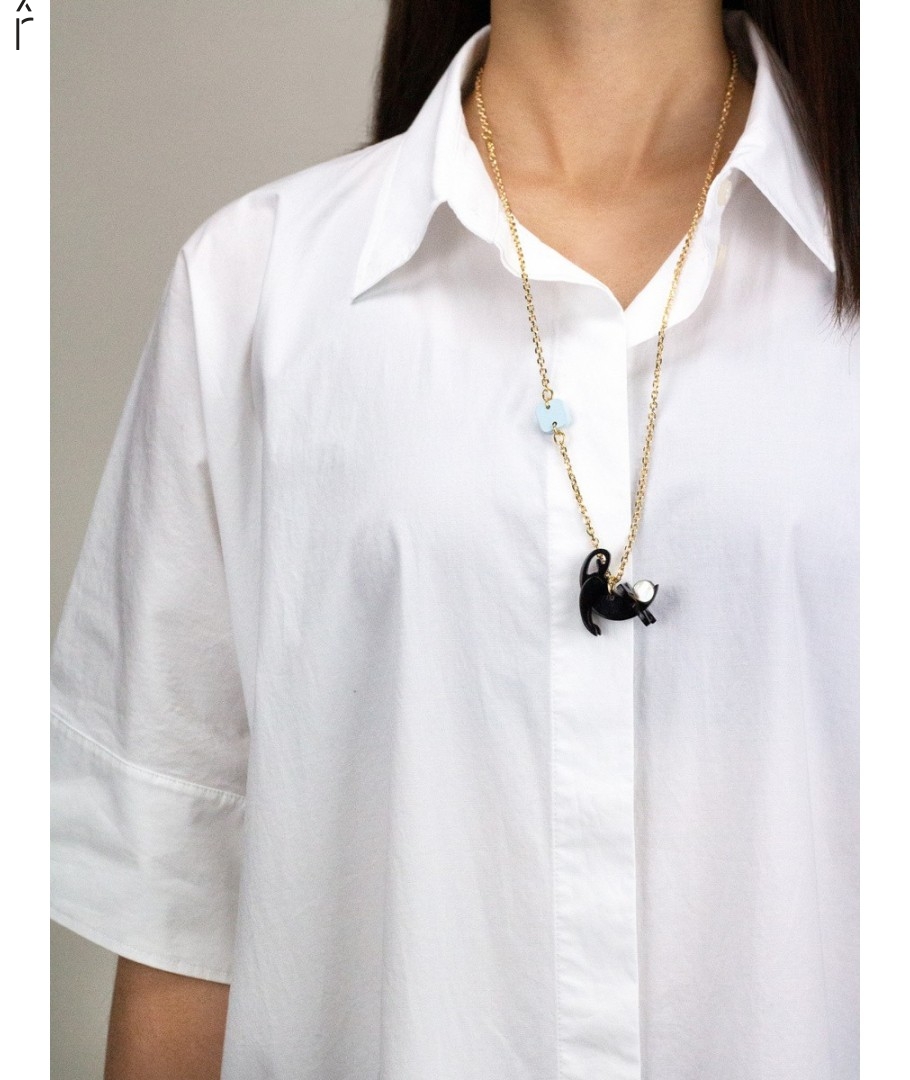 Rat charm for necklace in black horn and mother of pearl