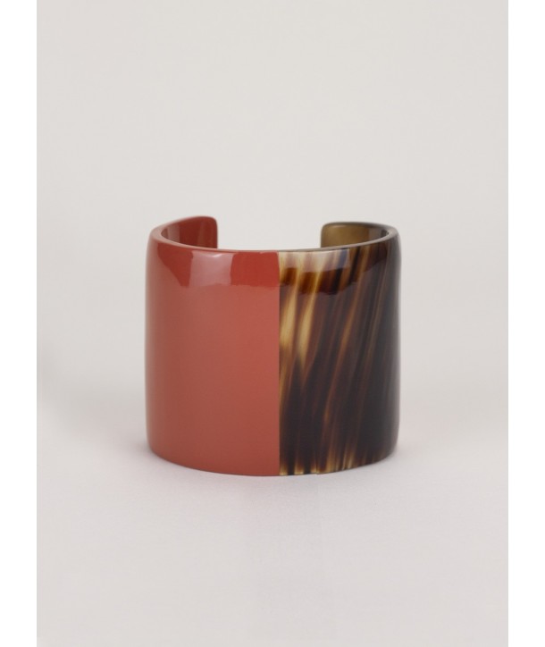 Brick red lacquered natural horn cuff