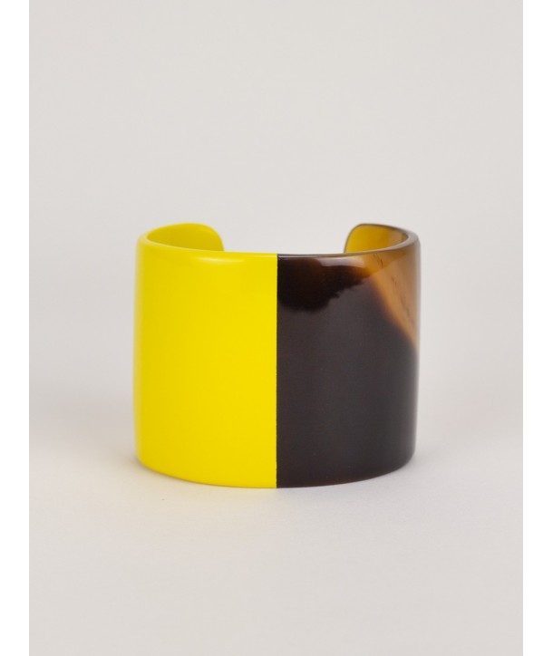 Yellow lacquered natural horn cuff