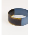Gray-blue lacquered flat bracelet in horn