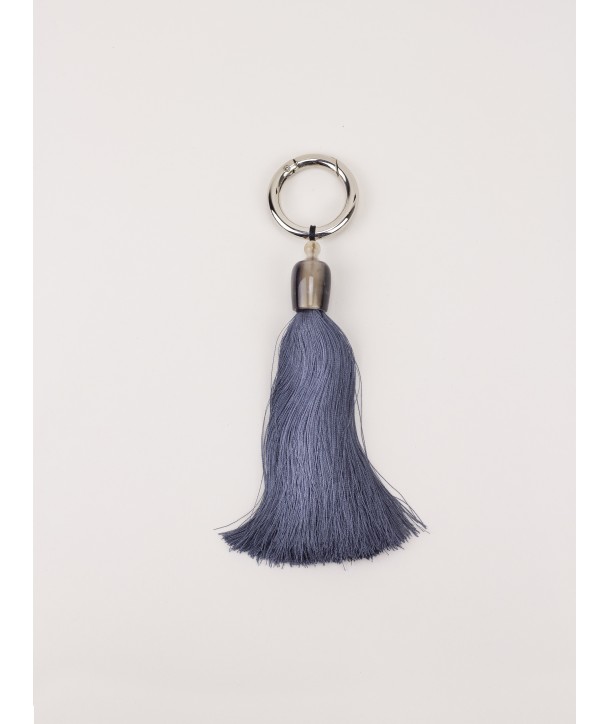 Charms pompon corne noire et fil bleu gris 11cm