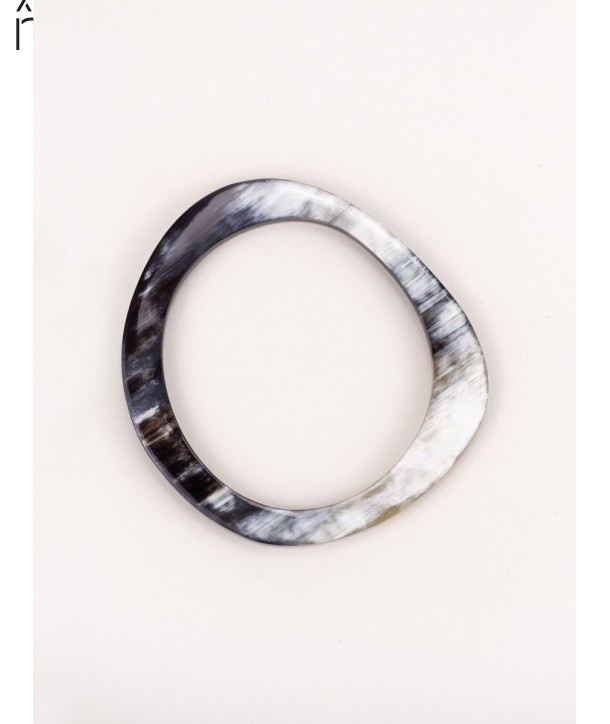 Bracelet in marbled horn