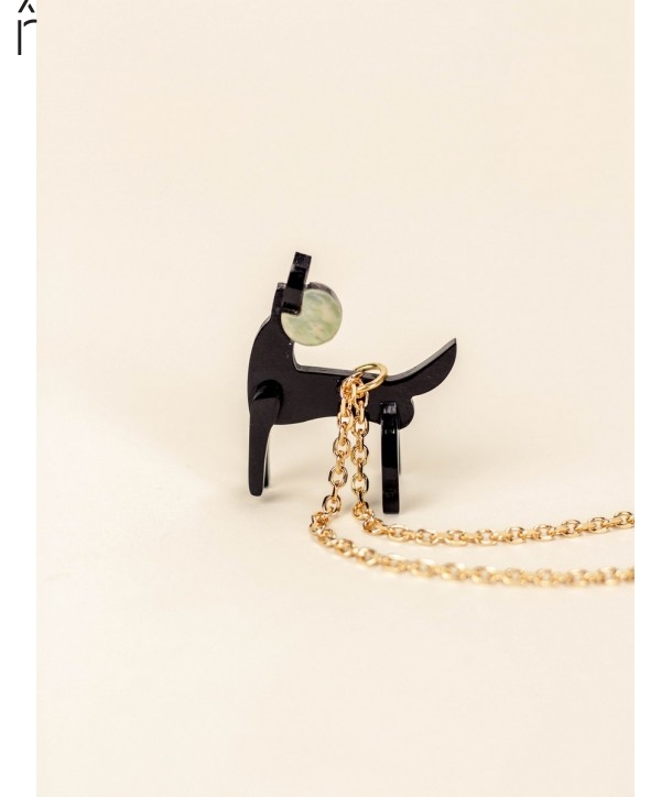 Dog charm for necklace in black horn and mother-of-pearl