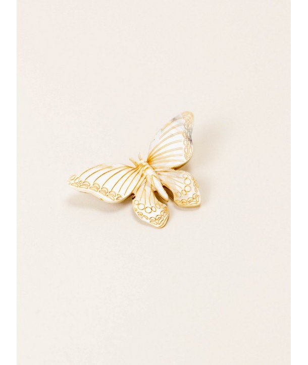 Broche Papillon en corne blonde