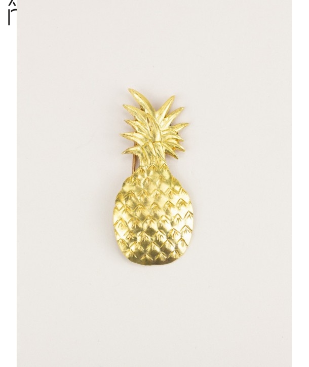 Pineapple brooch in brass