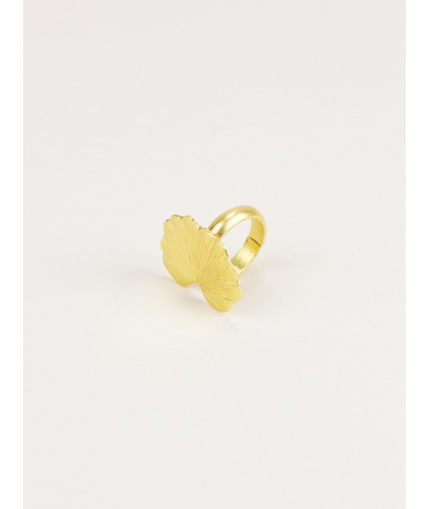 Gingko ring in brass