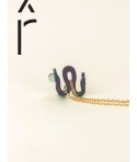 Pendentif Serpent en corne noire et nacre