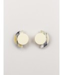 Boucles d'oreilles à clips Terrasse en corne noire marbrée et laque ivoire