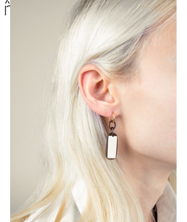 Plaque brass hoop earrings in hoof and ivory lacquer