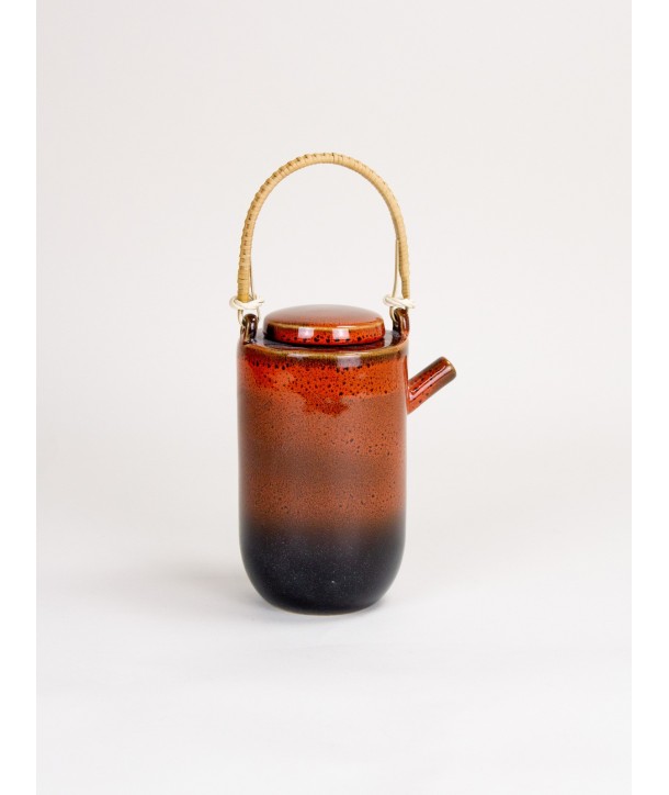 Hoa Bien red ceramic teapot - rattan handle