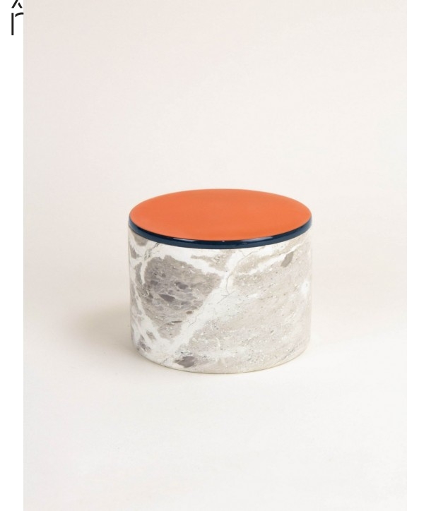 Large large round box with Orange-Grey lacquered lid