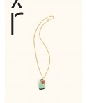 Pendentif Apia en corne et laque avec chaîne laiton