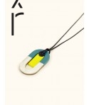 Pendentif Dysis en corne et laque cordon noir