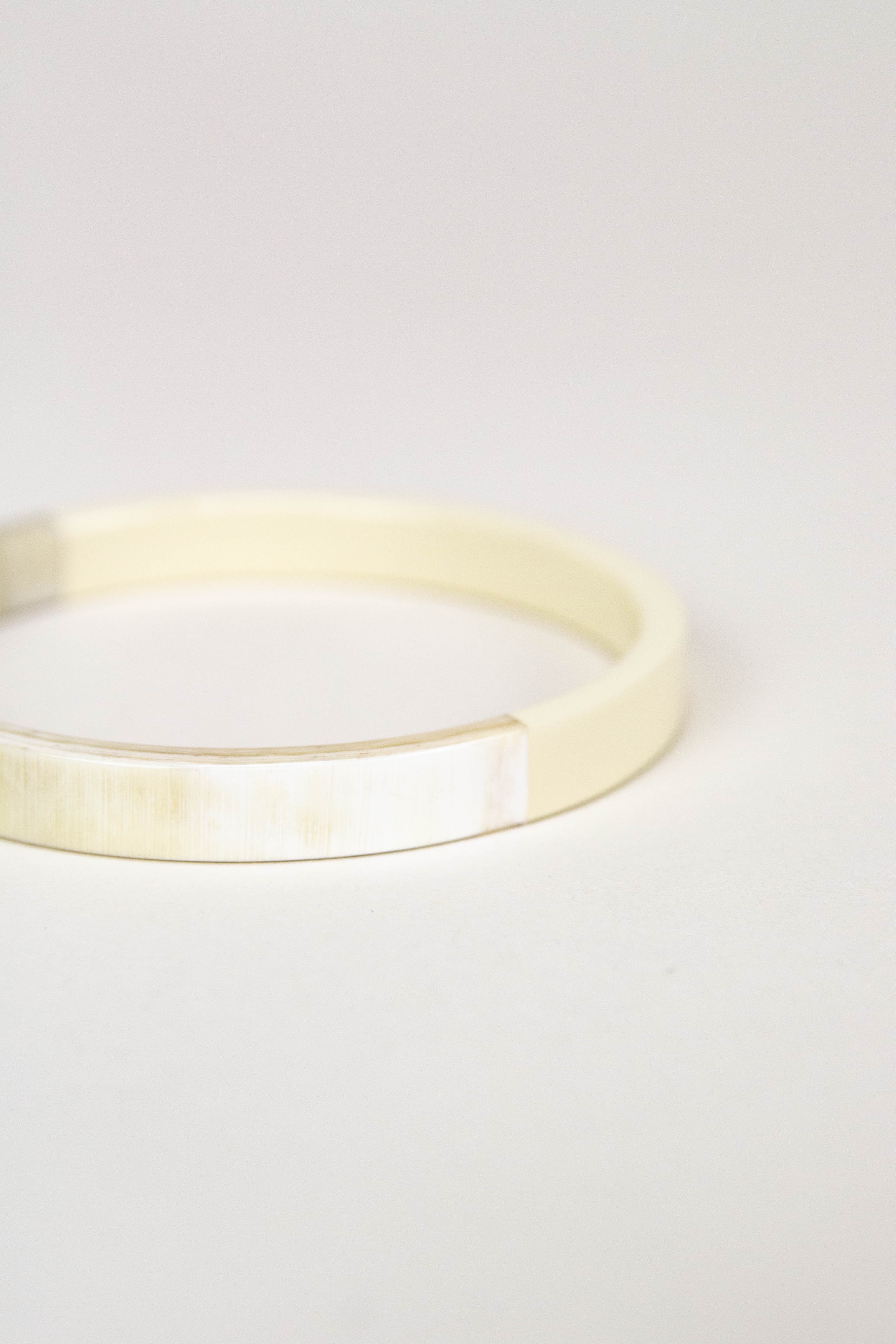 Flat bangle bracelet hot sale