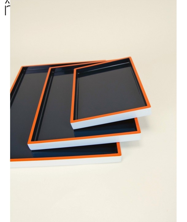 Set of 3 rectangular trays in dark blue, lavender blue and orange lacquer