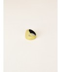 Bague ronde en corne noire or