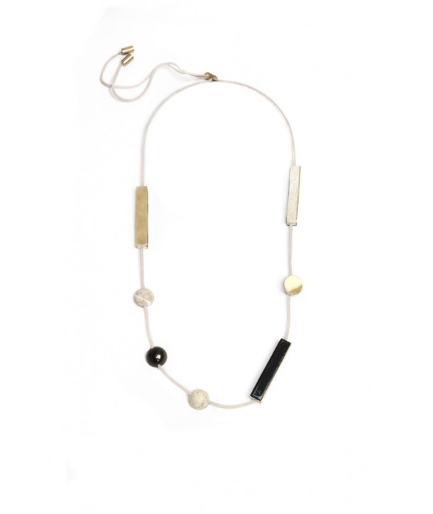 Short necklace in stone brass
