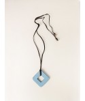 Square pendant with 2-tone blue lacquer
