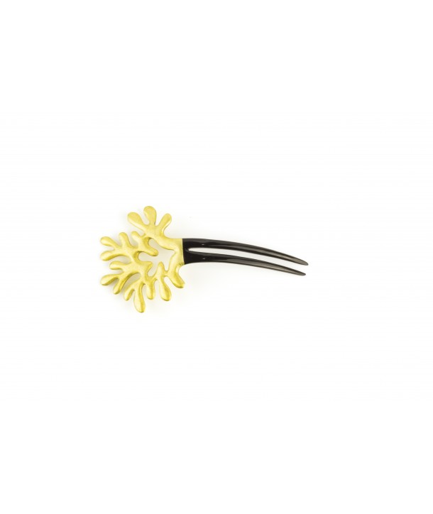 Double gold lacquered coral hair pick