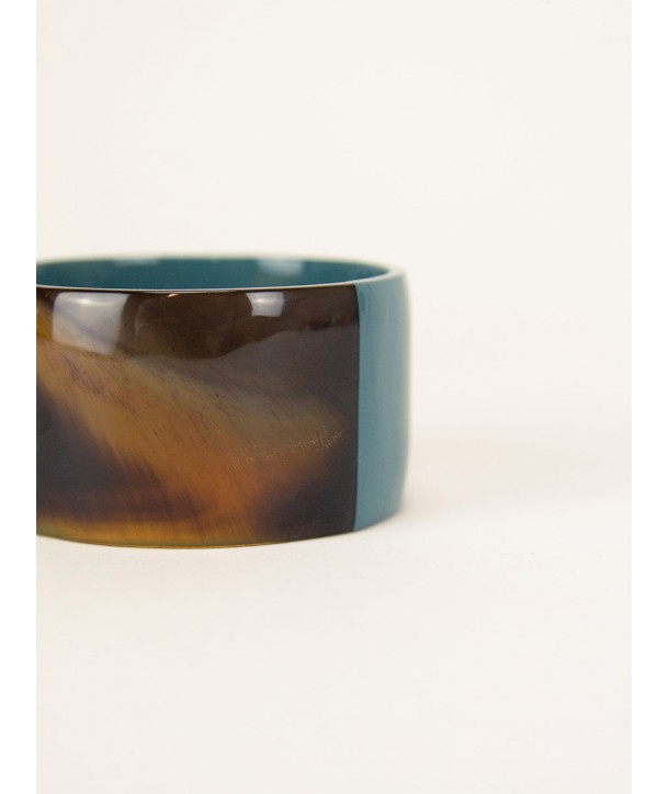 Broad gray-blue lacquered bracelet