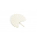 Grande broche gingko laquée ivoire
