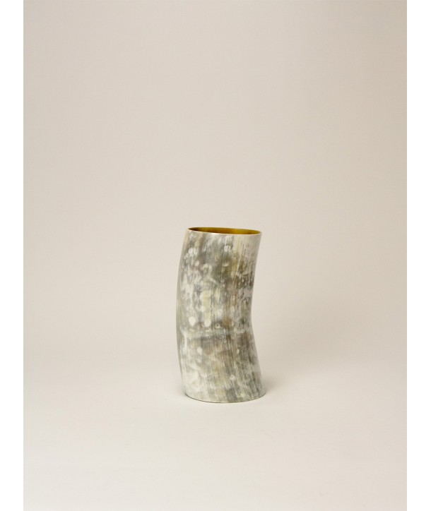 Small blond horn vase