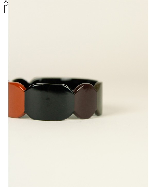 Black horn and khaki lacquer 25 Totem bracelet