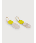 Totem mini hoops in blonde horn and lime lacquer