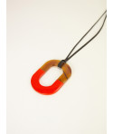 Pendentif anneau oval carré en sabot et laqué moitié orange
