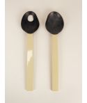 Couverts à salade en corne avec manche laqué sable