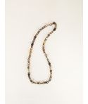 Long necklace with rhombus and very thin round rings in hoof